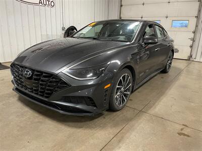 2021 Hyundai SONATA Limited - Photo 2 - Saint Louis, MI 48880-9800