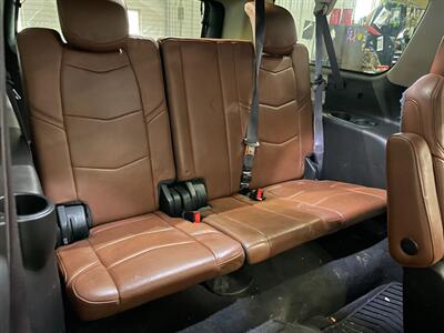 2015 Cadillac Escalade ESV Premium   - Photo 16 - Saint Louis, MI 48880-9800