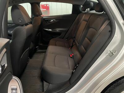 2018 Chevrolet Malibu LS Fleet - Photo 15 - Saint Louis, MI 48880-9800