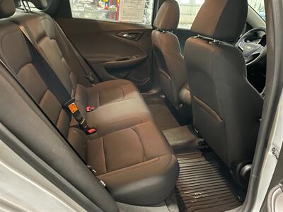 2018 Chevrolet Malibu LS Fleet - Photo 19 - Saint Louis, MI 48880-9800