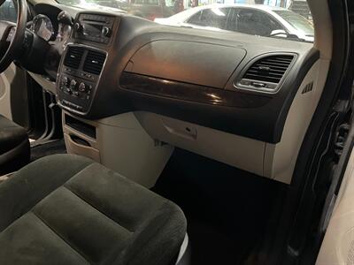 2015 Dodge Grand Caravan SE - Photo 20 - Saint Louis, MI 48880-9800