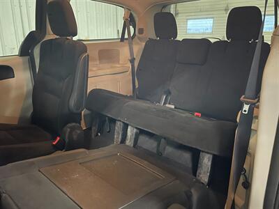 2015 Dodge Grand Caravan SE - Photo 16 - Saint Louis, MI 48880-9800