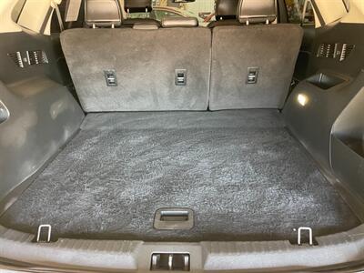 2017 Ford Edge SEL   - Photo 21 - Saint Louis, MI 48880-9800