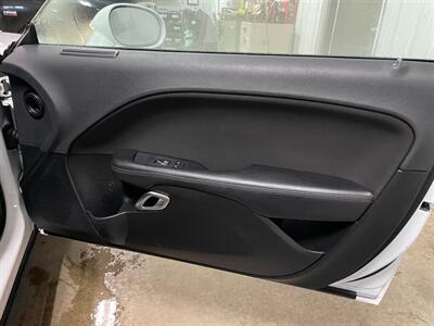 2020 Dodge Challenger SXT   - Photo 21 - Saint Louis, MI 48880-9800