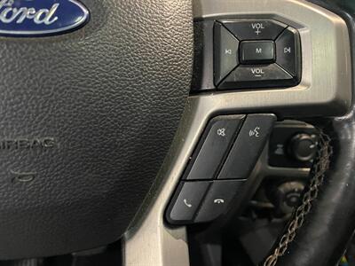 2018 Ford F-150 Platinum - Photo 12 - Saint Louis, MI 48880-9800
