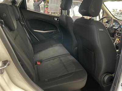 2019 Ford EcoSport SE   - Photo 15 - Saint Louis, MI 48880-9800
