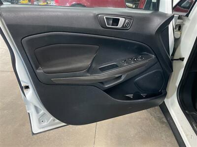2019 Ford EcoSport SE   - Photo 18 - Saint Louis, MI 48880-9800