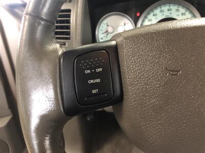 2010 Dodge Dakota Laramie   - Photo 10 - Saint Louis, MI 48880-9800