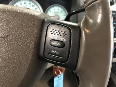 2010 Dodge Dakota Laramie   - Photo 11 - Saint Louis, MI 48880-9800