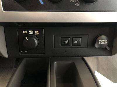 2010 Dodge Dakota Laramie   - Photo 12 - Saint Louis, MI 48880-9800