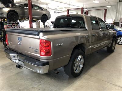 2010 Dodge Dakota Laramie   - Photo 6 - Saint Louis, MI 48880-9800