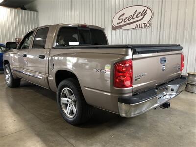 2010 Dodge Dakota Laramie   - Photo 3 - Saint Louis, MI 48880-9800