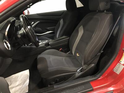 2018 Chevrolet Camaro LT - Photo 15 - Saint Louis, MI 48880-9800