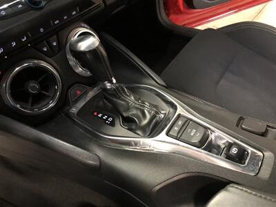 2018 Chevrolet Camaro LT - Photo 12 - Saint Louis, MI 48880-9800