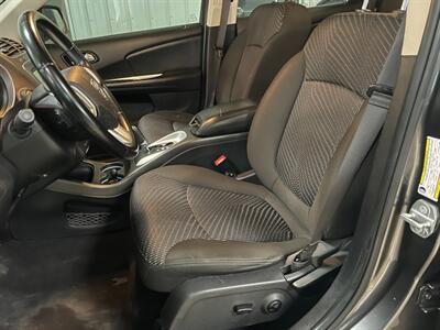 2020 Dodge Journey SE Value   - Photo 16 - Saint Louis, MI 48880-9800