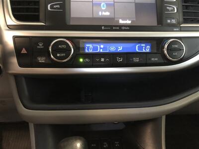 2018 Toyota Highlander XLE - Photo 12 - Saint Louis, MI 48880-9800