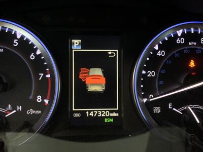 2018 Toyota Highlander XLE - Photo 9 - Saint Louis, MI 48880-9800