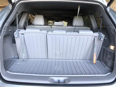 2018 Toyota Highlander XLE - Photo 30 - Saint Louis, MI 48880-9800