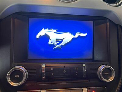 2017 Ford Mustang EcoBoost Premium   - Photo 15 - Saint Louis, MI 48880-9800