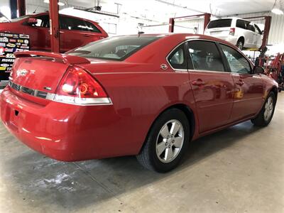 2007 Chevrolet Impala LT   - Photo 6 - Saint Louis, MI 48880-9800