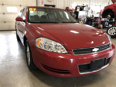 2007 Chevrolet Impala LT   - Photo 4 - Saint Louis, MI 48880-9800