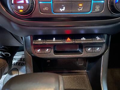 2018 Chevrolet Colorado Z71   - Photo 14 - Saint Louis, MI 48880-9800