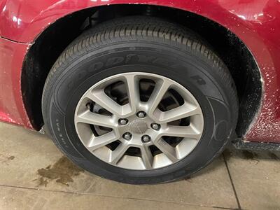 2014 Dodge Grand Caravan SXT - Photo 20 - Saint Louis, MI 48880-9800