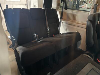 2014 Dodge Grand Caravan SXT - Photo 19 - Saint Louis, MI 48880-9800