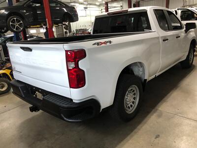 2021 Chevrolet Silverado 1500 Work Truck   - Photo 6 - Saint Louis, MI 48880-9800
