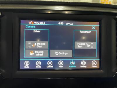 2019 Chrysler Pacifica Touring L   - Photo 14 - Saint Louis, MI 48880-9800