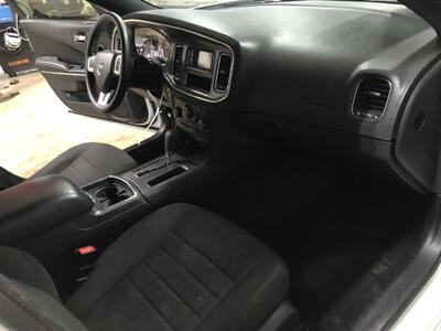 2013 Dodge Charger SE   - Photo 17 - Saint Louis, MI 48880-9800