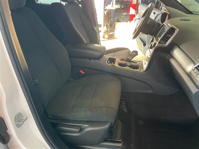 2017 Jeep Grand Cherokee Laredo   - Photo 16 - Saint Louis, MI 48880-9800