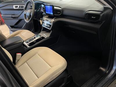 2022 Ford Explorer   - Photo 26 - Saint Louis, MI 48880-9800