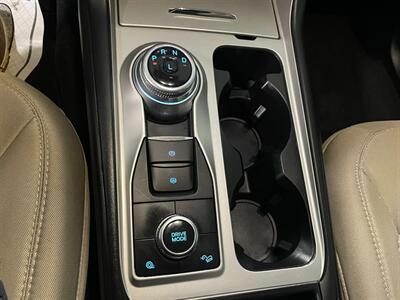 2022 Ford Explorer   - Photo 16 - Saint Louis, MI 48880-9800