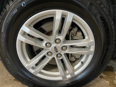 2022 Ford Explorer   - Photo 30 - Saint Louis, MI 48880-9800