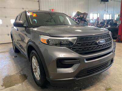 2022 Ford Explorer   - Photo 4 - Saint Louis, MI 48880-9800