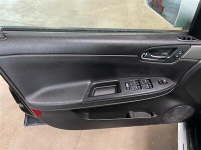 2016 Chevrolet Impala Limited Police - Photo 17 - Saint Louis, MI 48880-9800