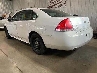 2016 Chevrolet Impala Limited Police - Photo 2 - Saint Louis, MI 48880-9800
