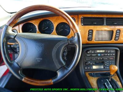2000 Jaguar XK8   - Photo 7 - North Hollywood, CA 91601