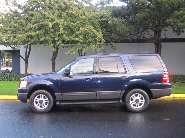 2003 Ford Expedition XLT Value   - Photo 2 - Portland, OR 97217