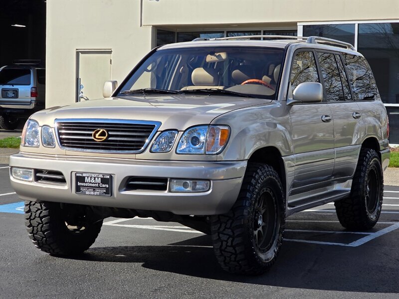 2000 Lexus LX 470 4WD / BRAND NEW OLD MAN EMU LIFT  / FRESH TIMING BELT + WATER PUMP / DIFF LOCK / BRAND NEW WHEELS + MUD TIRES / 1-OWNER - Photo 1 - Portland, OR 97217