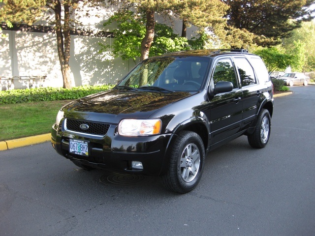 2004 Ford Escape Limited   - Photo 1 - Portland, OR 97217