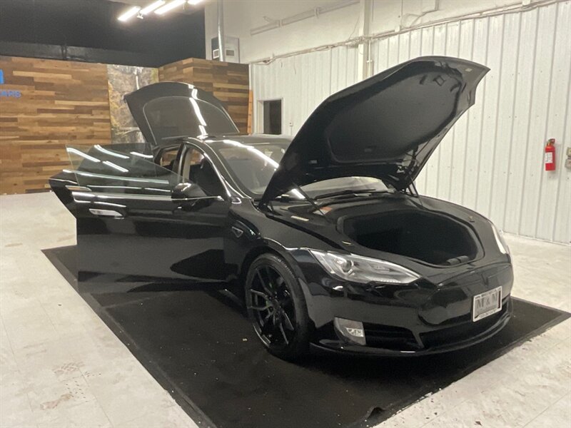 2013 Tesla Model S / REAR FACING JUMP SEAT /47,000 MILES - Photo 22 - Gladstone, OR 97027