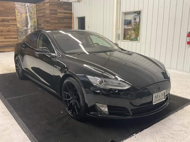 2013 Tesla Model S / REAR FACING JUMP SEAT /47,000 MILES - Photo 20 - Gladstone, OR 97027