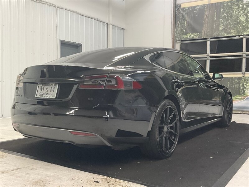 2013 Tesla Model S / REAR FACING JUMP SEAT /47,000 MILES - Photo 8 - Gladstone, OR 97027