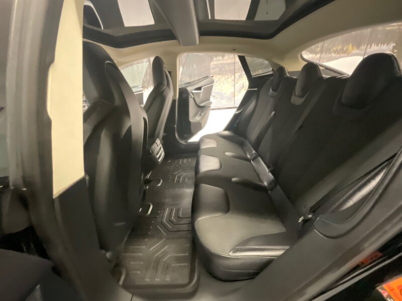 2013 Tesla Model S / REAR FACING JUMP SEAT /47,000 MILES - Photo 11 - Gladstone, OR 97027