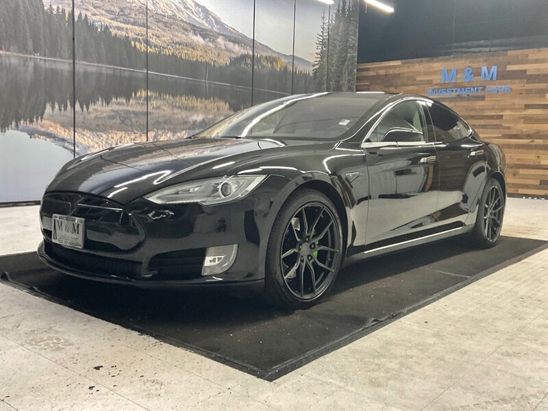 2013 Tesla Model S / REAR FACING JUMP SEAT /47,000 MILES - Photo 1 - Gladstone, OR 97027