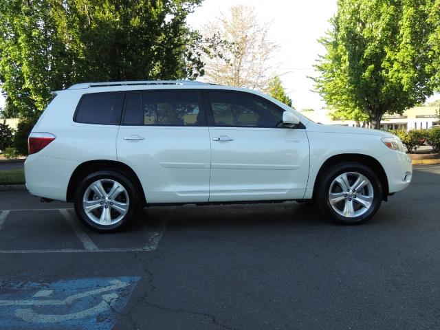 2009 Toyota Highlander Limited / AWD/ Navigation / DVD / Third Seat   - Photo 4 - Portland, OR 97217