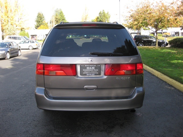 2000 Honda Odyssey EX w/Navi/Power Sliding Doors/1-Owner   - Photo 4 - Portland, OR 97217