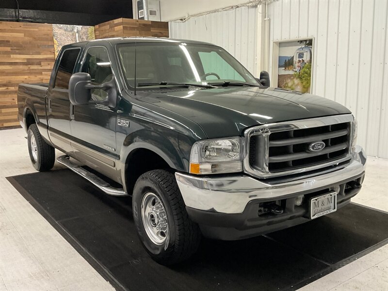 2002 Ford F-250 Lariat Crew Cab 4X4 / 7.3L DIESEL / 67,000 MILES  / STUNNING CONDITION / RUST FREE / MUST SEE!! - Photo 2 - Gladstone, OR 97027